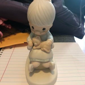 Precious Moments The Purr-fect Grandma figurine
